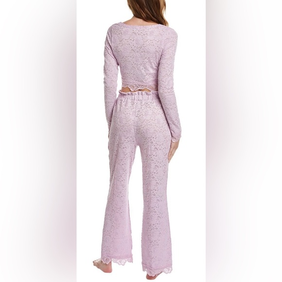 NWT FREE PROPLE CLOUD RIDE LOUNGE SET - Picture 2 of 3